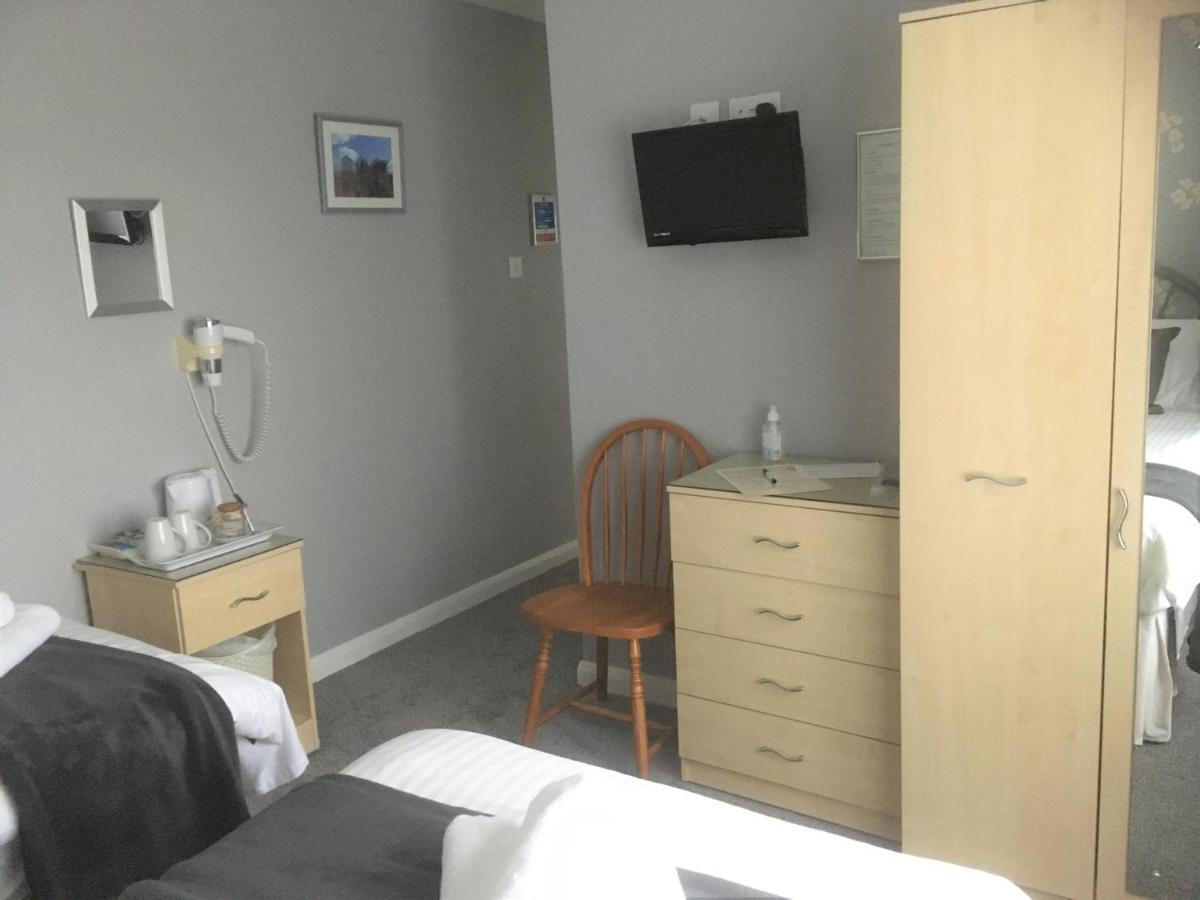 The Ramblers Hotel Trusthorpe Bagian luar foto
